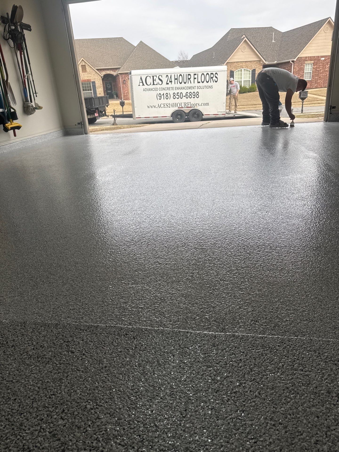 Best Concrete Floor Solutions for Garages and Basements